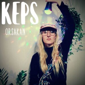 Orsakan släppte singeln "Keps" 6 maj 2022