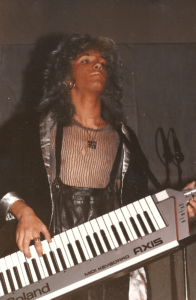 Bilder från 1980-talet: Rex Gisslén (keyboard) i syntpopbandet Shanghai
