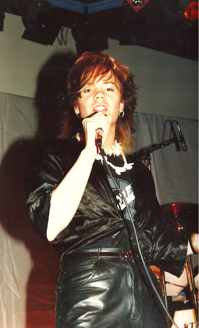 Bilder från 1980-talet: Ulf Söderberg (sång) i bandet Shanghai